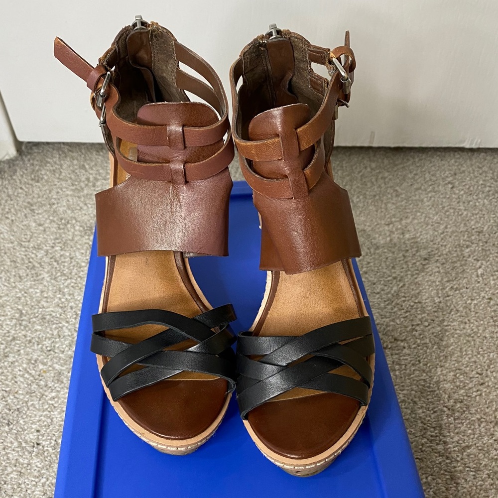 Dolce Vita Wedge Sandals